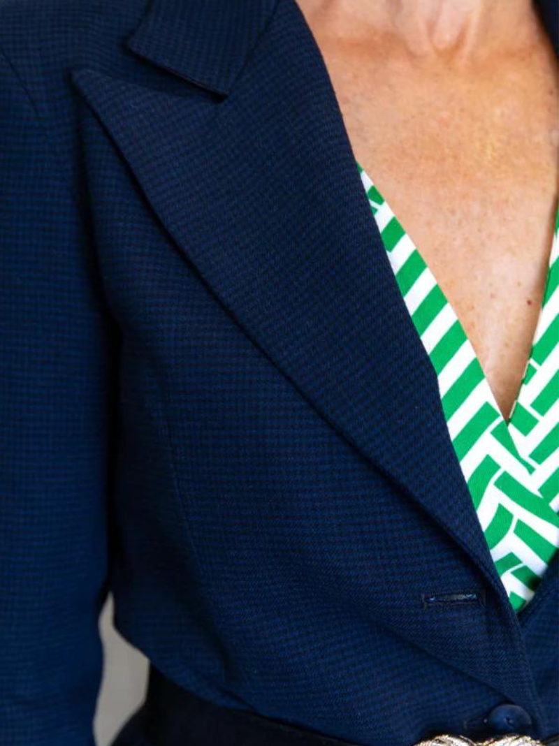 4057CDB2-08B3-4B22-A20D-2F072C46146E