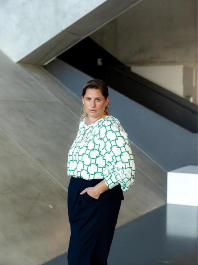 F698F159-FA94-4413-AE5A-8B11E4B8685D